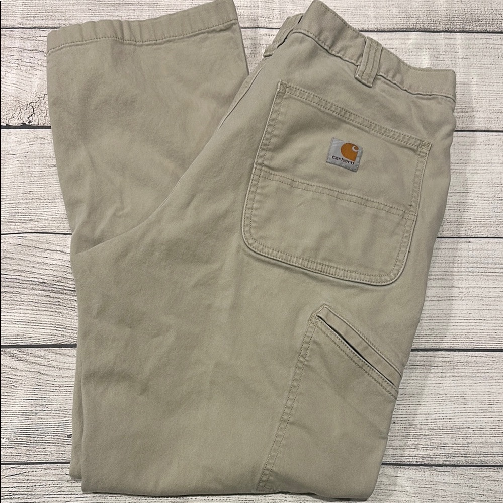 Carhartt Men's Relaxed Jeans in Khaki